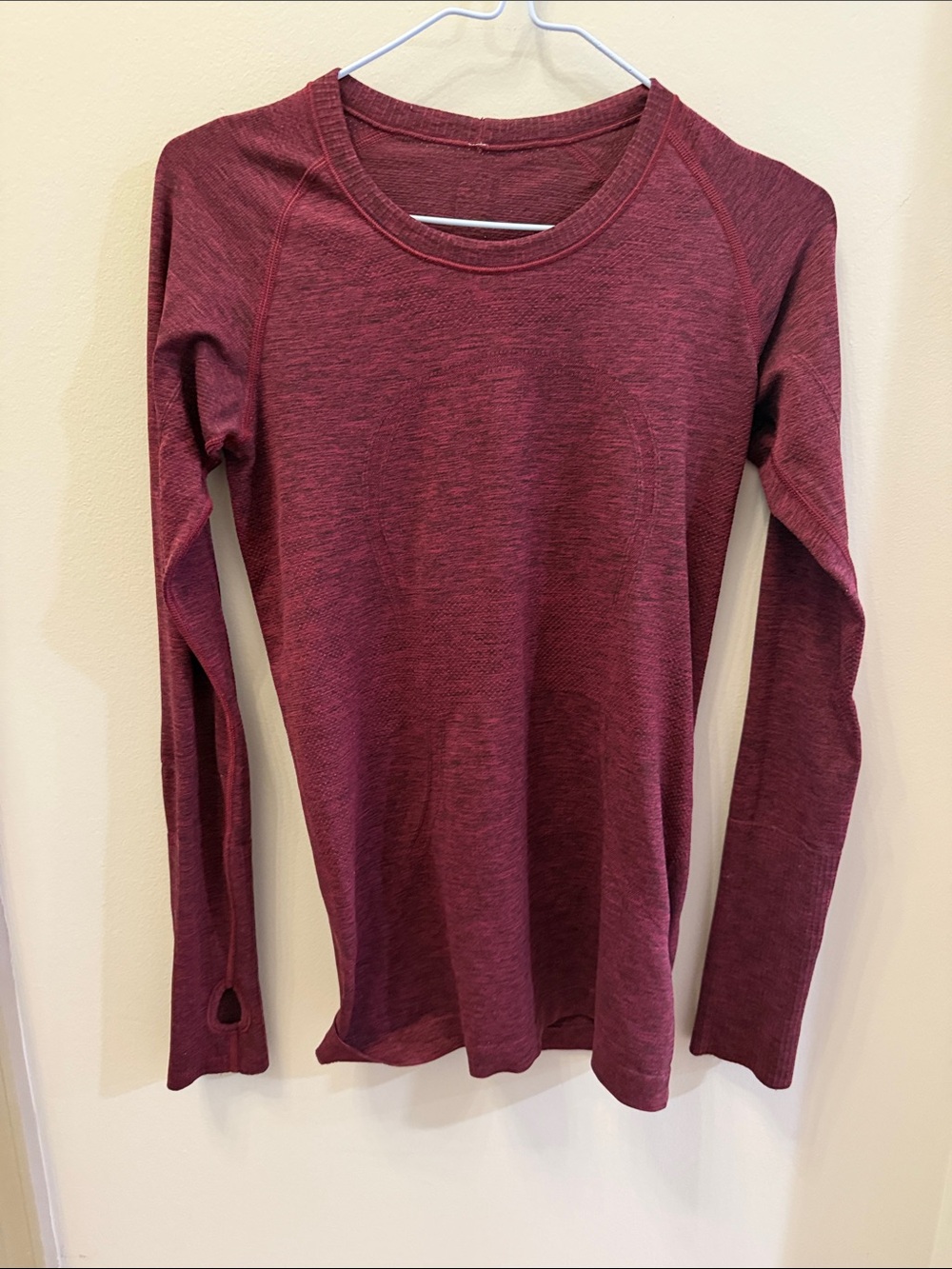 Lululemon Swiftly Tech Long Sleeve Crew Size 6 Maroon Misty Merlot
